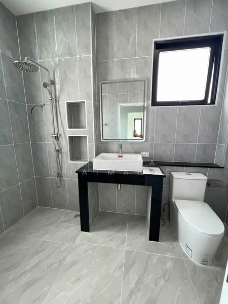 Brand new modern house, Chiang Mai, Pa Daet, Muang Chiang Mai, Chiang Mai, 4 Bedrooms, 185 sqm, Single Detached House For Sale, by Pharita Chaimanee, 500473719 - DDproperty.com