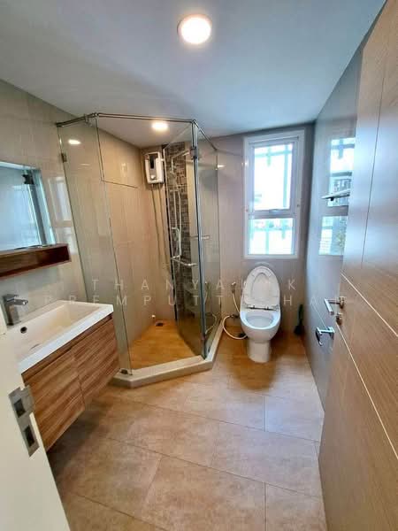 Le Crique Sukhumvit 64/2, Bangkok, Soi Sukhumvit 64/2, Bang Chak, Phra Khanong, Bangkok, 2 Bedrooms, 65 sqm, Condo For Sale, by Thanyalak Premputtiphan, 500473728 - DDproperty.com