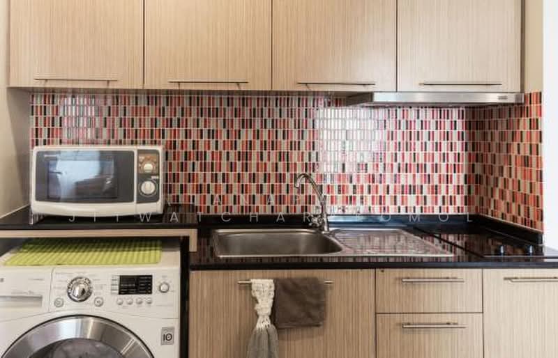 Elephant Tower, Bangkok, 3300 Phahonyothin Road, Chatuchak, Chatuchak, Bangkok, 2 Bedrooms, 65 sqm, Condo For Rent, by Tanapat Jitwatcharakomol, 500473732 - DDproperty.com