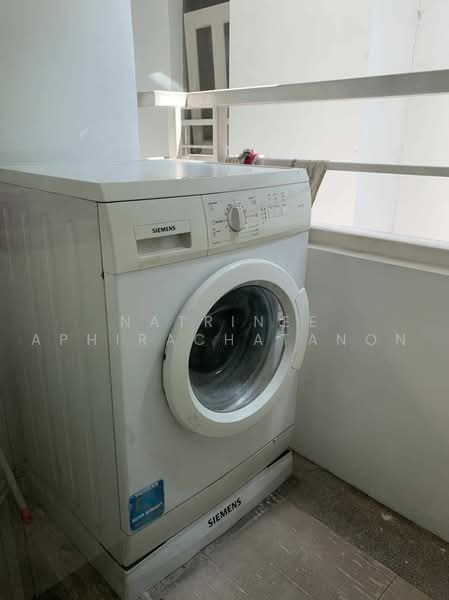 Siri Residence, Bangkok, 21 Soi Sukhumvit 24, Khong Tan, Khlong Toei, Bangkok, 1 Bedroom, 60 sqm, Condo For Rent, by Natrinee Aphirachatanon, 500473750 - DDproperty.com