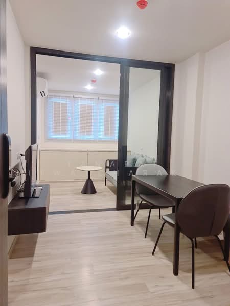 XT Huaikhwang, Bangkok, 244 Ratchadaphisek Road, Huai Khwang, Bangkok, 1 Bedroom, 35 sqm, Condo For Rent, by Tanapat Jitwatcharakomol, 500473756 - DDproperty.com