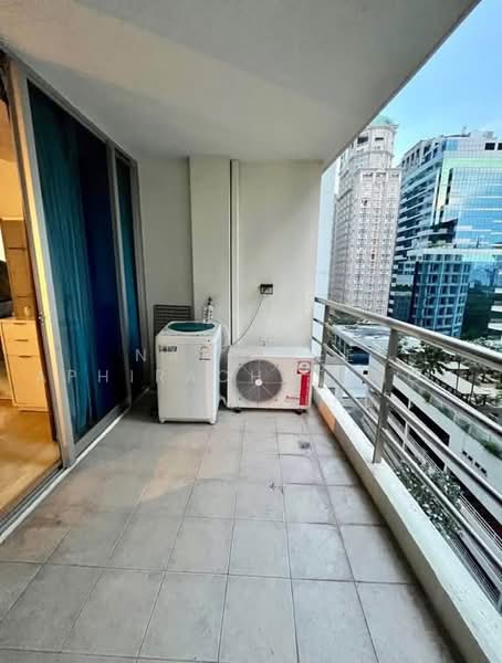 The Rajdamri, Bangkok, Ratchadamri Road, Lumphini, Pathum Wan, Bangkok, 1 Bedroom, 45 sqm, Condo For Rent, by Natrinee Aphirachatanon, 500473766 - DDproperty.com
