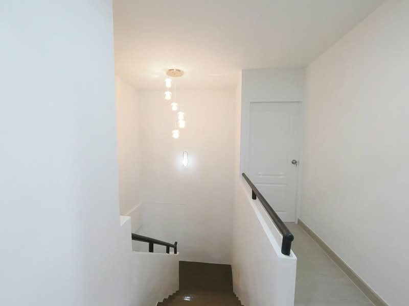 ขายราคาพิเศษ ทาวน์โฮม 3 ชั้น 23.2 ตร.ว. ม.บำรุงวงศ์ 5ห้องนอน 4ห้องน้ำ บ้านสวยมาก ฟังชั่นบ้านดีเยี่ยม, นนทบุรี, ปลายบาง, บางกรวย, นนทบุรี, 250 ตร.ม., ทาวน์เฮ้าส์ ขาย, โดย วิภา รุ่งธุระ, 500473770 - DDproperty.com
