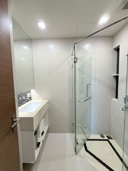 The Address Sathorn, Bangkok, 98 Sathorn Nua Road, Silom, Bang Rak, Bangkok, 2 Bedrooms, 76 sqm, Condo For Sale, by Thanyalak Premputtiphan, 500473783 - DDproperty.com