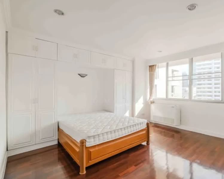 D.S. Tower 1 Sukhumvit 33, Bangkok, Soi Phrom Chit, Khlong Tan Nua, Watthana, Bangkok, 3 Bedrooms, 236 sqm, Condo For Rent, by Accom Asia, 500473808 - DDproperty.com