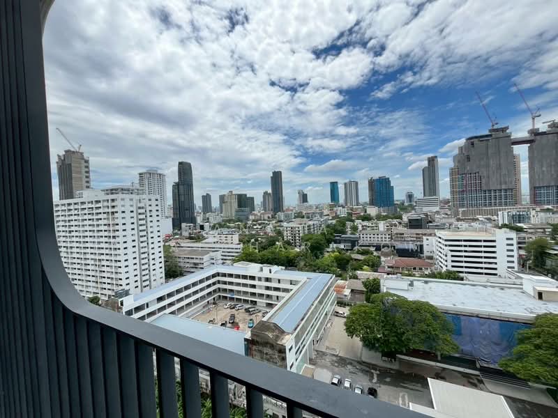 XT Ekkamai, Bangkok, 259 Soi Sukhumvit 63, Khlong Tan Nua, Watthana, Bangkok, 1 Bedroom, 30 sqm, Condo For Rent, by Tanapat Jitwatcharakomol, 500473809 - DDproperty.com