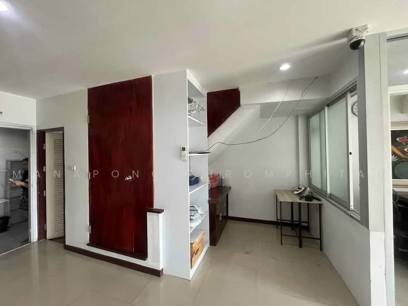 ทาวน์เฮ้าส์ 2-ห้องนอน, กรุงเทพ, ท่าแร้ง, บางเขน, กรุงเทพ, 200 ตร.ม., ทาวน์เฮ้าส์ ขาย, โดย Manapong Phromphitak, 500473820 - DDproperty.com