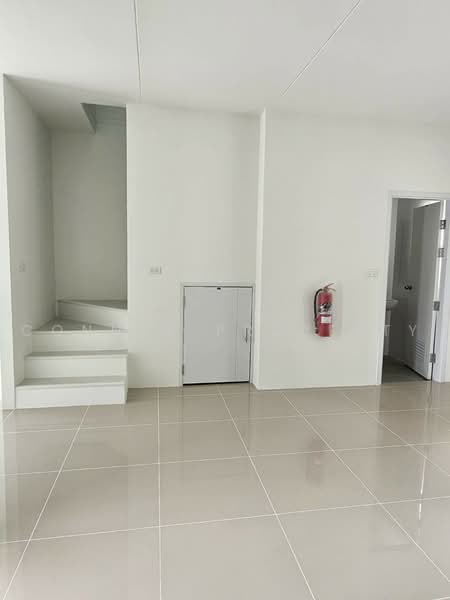 Pruksa Ville 106 Rangsit-Klong 2, Pathum Thani, Rangsit-Nakhon Nayok Road (Khlong Song section), Prachathipat, Thanyaburi, Pathum Thani, 3 Bedrooms, 115 sqm, Townhouse For Rent, by Connex Property, 500473822 - DDproperty.com