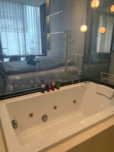 ASHTON Silom, Bangkok, 166 Silom Road, Bang Rak, Bangkok, 1 Bedroom, 50 sqm, Condo For Sale, by Natrinee Aphirachatanon, 500473825 - DDproperty.com