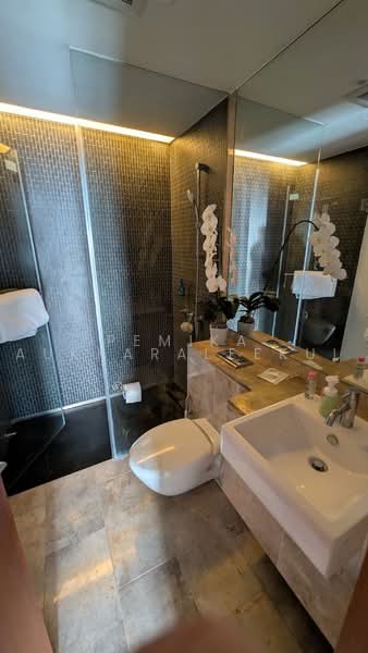 Hansar Rajdamri, Bangkok, 3-250 Soi Mahatlek Luang 2, Lumphini, Pathum Wan, Bangkok, 2 Bedrooms, 107 sqm, Condo For Rent, by Pemika Aukkaraleekul, 500473845 - DDproperty.com