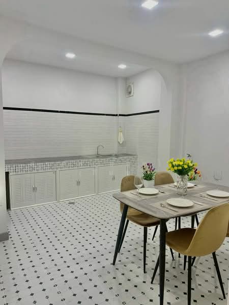 หมู่บ้านพุทธชาด, Nonthaburi, Bang Rak Pattana, Bang Bua Thong, Nonthaburi, 4 Bedrooms, 70 sqm, Townhouse For Sale, by สรภพ ยอดไชย (สีฝุ่น), 500473851 - DDproperty.com