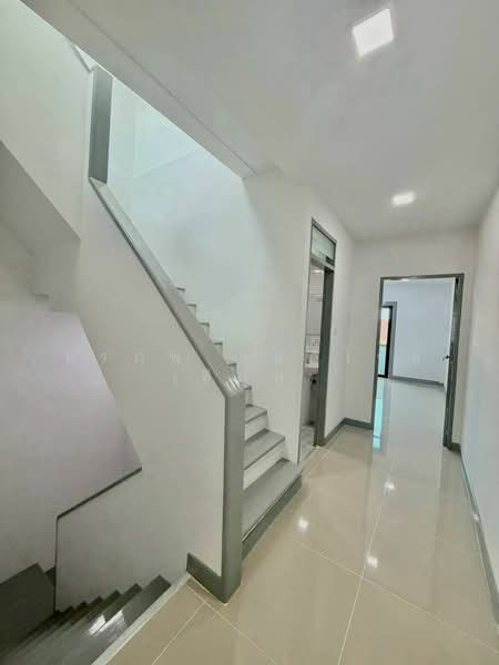 หมู่บ้านพุทธชาด, Nonthaburi, Bang Rak Pattana, Bang Bua Thong, Nonthaburi, 4 Bedrooms, 70 sqm, Townhouse For Sale, by สรภพ ยอดไชย (สีฝุ่น), 500473851 - DDproperty.com