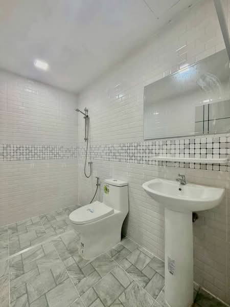 หมู่บ้านพุทธชาด, Nonthaburi, Bang Rak Pattana, Bang Bua Thong, Nonthaburi, 4 Bedrooms, 70 sqm, Townhouse For Sale, by สรภพ ยอดไชย (สีฝุ่น), 500473851 - DDproperty.com