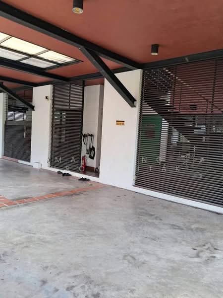 3-BR House, Bangkok, Lam Phak Chi, Nong Chok, Bangkok, 3 Bedrooms, 204 sqm, Single Detached House For Sale, by Manapong Phromphitak, 500473860 - DDproperty.com