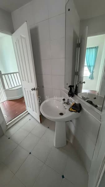 Prueklada Rangsit Klong 4, Pathum Thani, Sawai Pracharat Road, Lat Sawai, Lam Luk Ka, Pathum Thani, 4 Bedrooms, 21 sqm, Single Detached House For Rent, by Connex Property, 500473862 - DDproperty.com