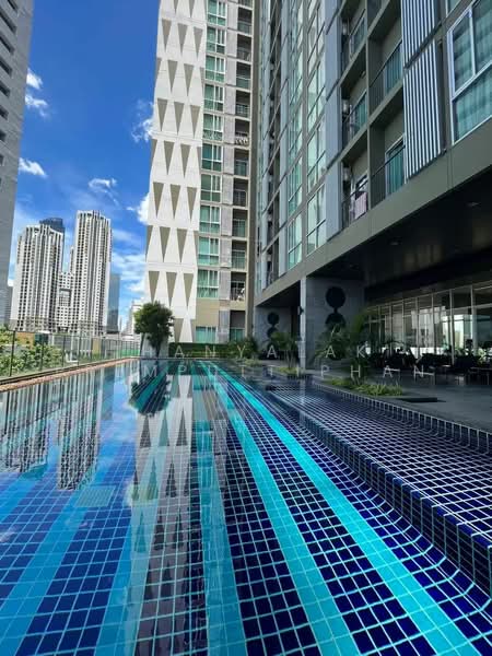 Noble Revolve Ratchada 2, Bangkok, 70 Soi Ratchadaphisek 10, Ratchadaphisek Road, Huai Khwang, Bangkok, 2 Bedrooms, 62 sqm, Condo For Rent, by Thanyalak Premputtiphan, 500473885 - DDproperty.com