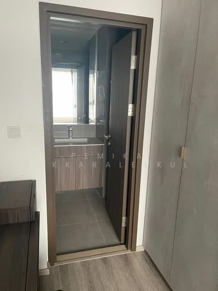IDEO Mobi Asoke, Bangkok, New Petchaburi Road, Bang Kapi, Huai Khwang, Bangkok, 2 Bedrooms, 56 sqm, Condo For Rent, by Pemika Aukkaraleekul, 500473901 - DDproperty.com