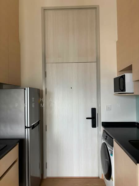 Noble Revolve Ratchada, Bangkok, 38 Ratchadapisek Road, Huai Khwang, Bangkok, 2 Bedrooms, 52 sqm, Condo For Rent, by Thanyalak Premputtiphan, 500473913 - DDproperty.com