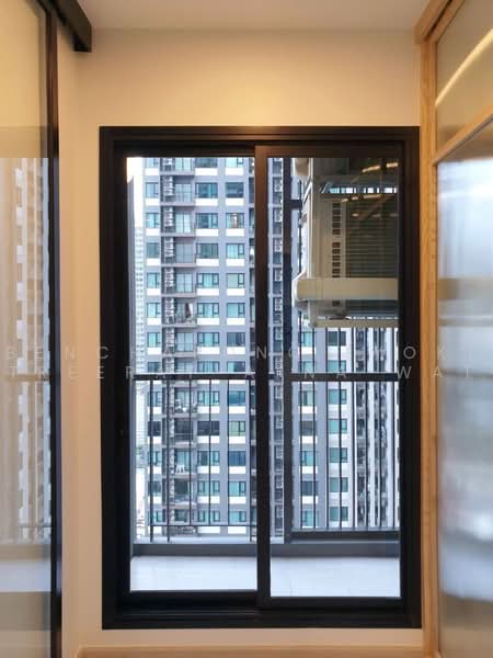 Life Asoke, Bangkok, Asoke-Dindang Road, Bang Kapi, Huai Khwang, Bangkok, 1 Bedroom, 36 sqm, Condo For Rent, by Bencharong (Yok) Treerat-a-na-wat, 500473917 - DDproperty.com