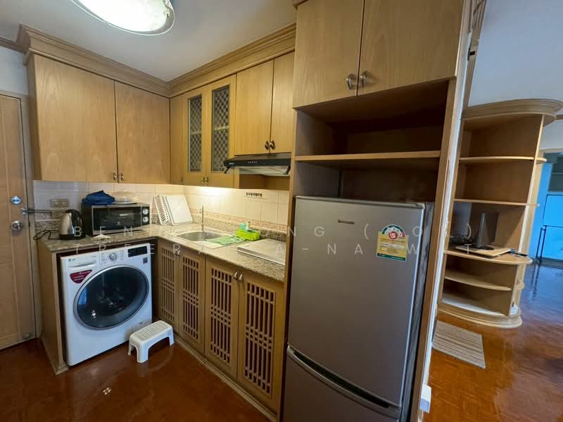 Silom Suite, Bangkok, Soi Sathorn 12, Sathorn Road, Silom, Bang Rak, Bangkok, 1 Bedroom, 51 sqm, Condo For Rent, by Bencharong (Yok) Treerat-a-na-wat, 500473922 - DDproperty.com