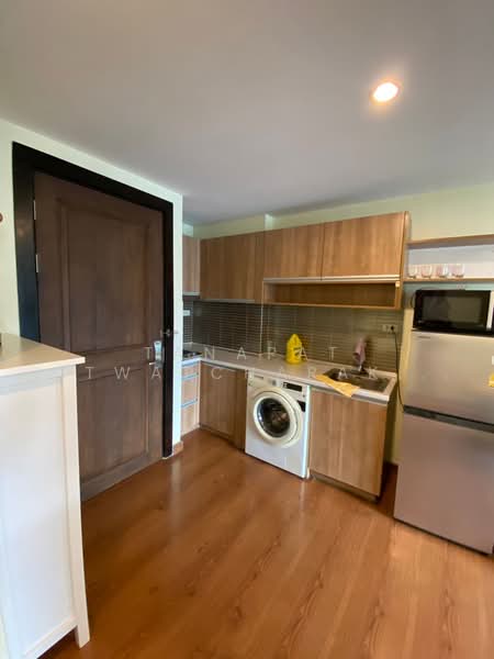 The Next Garden Suites, Bangkok, 111 Soi Sukhumvit 52, Sukhumvit Road, Bang Chak, Phra Khanong, Bangkok, 1 Bedroom, 53 sqm, Condo For Rent, by Tanapat Jitwatcharakomol, 500473928 - DDproperty.com