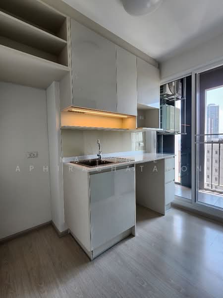Chapter One ECO Ratchada-Huaikwang, Bangkok, Pracha Uthit Road, Huai Khwang, Bangkok, 2 Bedrooms, 46 sqm, Condo For Sale, by Natrinee Aphirachatanon, 500473947 - DDproperty.com