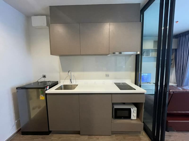 Life Ladprao Valley, Bangkok, Phaholyothin Road, Jom Phon, Chatuchak, Bangkok, 1 Bedroom, 30 sqm, Condo For Rent, by Tanapat Jitwatcharakomol, 500473951 - DDproperty.com
