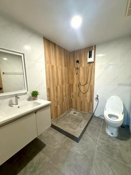Siam Condominium, Bangkok, Rama 9, Huai Khwang, Bangkok, 2 Bedrooms, 72 sqm, Condo For Rent, by Thanyalak Premputtiphan, 500473984 - DDproperty.com