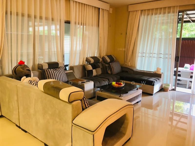 Perfect Place Sukhumvit 77-Suvarnabhumi, Samut Prakan, Lat Krabang Road, Rachathewa, Bang Plee, Samut Prakan, 4 Bedrooms, 180 sqm, Single Detached House For Rent, by Nisakorn Wingwat, 500474033 - DDproperty.com
