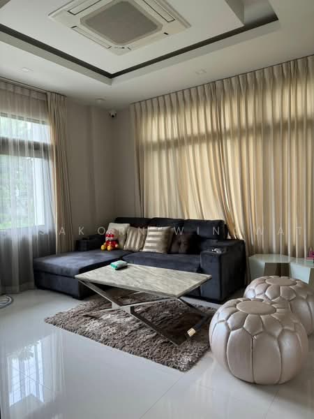Perfect Masterpiece Sukhumvit 77 : เพอร์เฟค มาสเตอร์พีซ สุขุมวิท 77, สมุทรปราการ, ซอย หมู่บ้านเพอร์เฟคเพลส สุขุมวิท 77, ราชาเทวะ, บางพลี, สมุทรปราการ, 200 ตร.ม., บ้านเดี่ยว ให้เช่า, โดย Nisakorn Wingwat, 500474040 - DDproperty.com