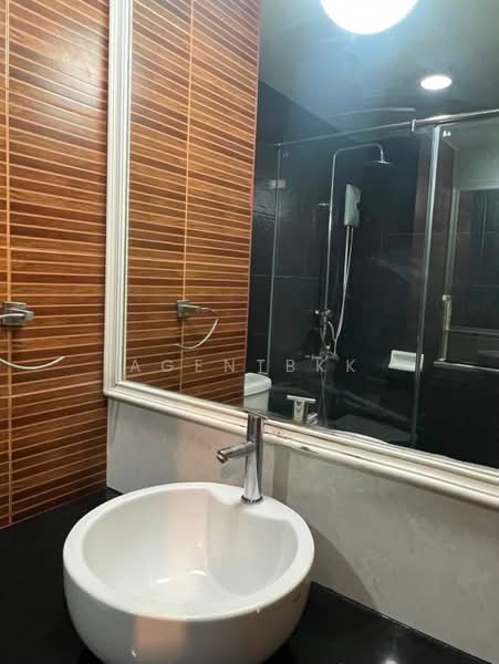 Garden Asoke-Rama 9, Bangkok, Chaturathit Road, Bang Kapi, Huai Khwang, Bangkok, 1 Bedroom, 33 sqm, Condo For Rent, by Agentbkk, 500474059 - DDproperty.com