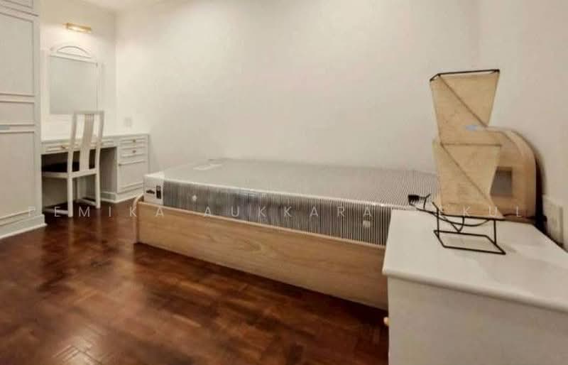 Acadamia Grand Tower, Bangkok, Soi Sukhumvit 43, Khlong Tan Nua, Watthana, Bangkok, 2 Bedrooms, 88 sqm, Condo For Rent, by Pemika Aukkaraleekul, 500474072 - DDproperty.com