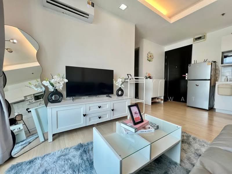 Thru Thonglor, Bangkok, Petchaburi Road, Bang Kapi, Huai Khwang, Bangkok, 1 Bedroom, 37 sqm, Condo For Rent, by Nisakorn Wingwat, 500474087 - DDproperty.com