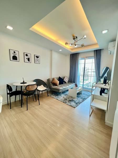 Thru Thonglor, Bangkok, Petchaburi Road, Bang Kapi, Huai Khwang, Bangkok, 1 Bedroom, 37 sqm, Condo For Rent, by Nisakorn Wingwat, 500474087 - DDproperty.com