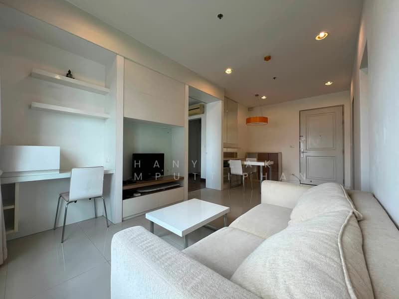 Q House Condo Sathorn, Bangkok, Thonburi Road, Khlong Ton Sai, Khlong San, Bangkok, 1 Bedroom, 48 sqm, Condo For Rent, by Thanyalak Premputtiphan, 500474099 - DDproperty.com