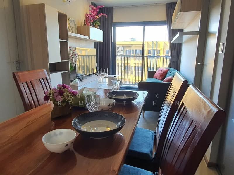 The Base Sukhumvit 50, Bangkok, Soi Roem Charoen 1, Sukhumvit 50 Road, Phra Kanong, Khlong Toei, Bangkok, 2 Bedrooms, 46 sqm, Condo For Rent, by Thanyalak Premputtiphan, 500474103 - DDproperty.com