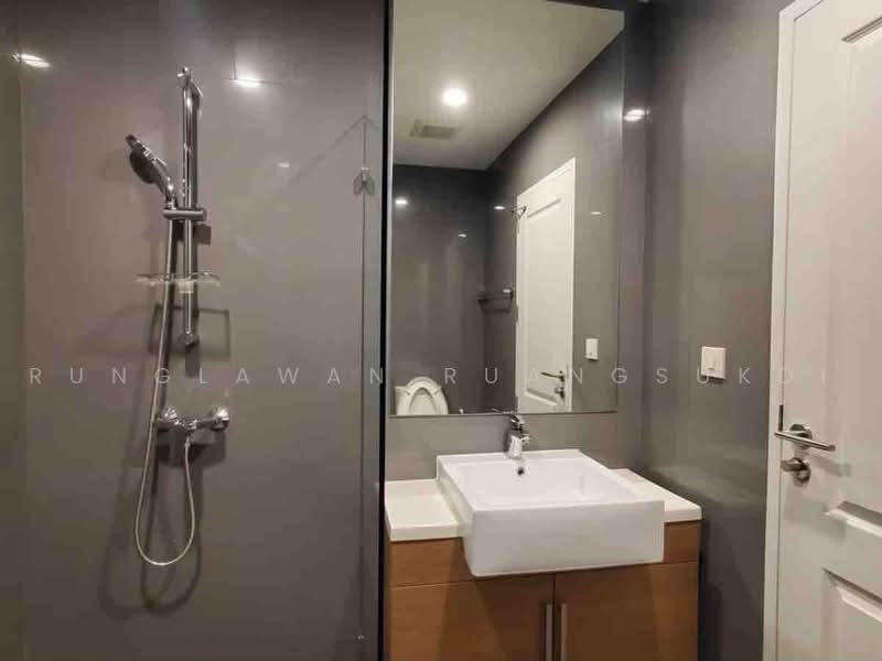 Noble Revo Silom, Bangkok, 88 Soi Surasak Surasak Road, Silom, Bang Rak, Bangkok, 1 Bedroom, 34 sqm, Condo For Rent, by Runglawan Ruangsukdi, 500474104 - DDproperty.com