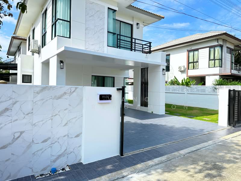 Baan Fah Piyarom Nesto, Pathum Thani, Lam Luk Ka Road, Bung Kham Proi, Lam Luk Ka, Pathum Thani, 3 Bedrooms, 160 sqm, Single Detached House For Sale, by Chawanon Khemrergampon, 500474115 - DDproperty.com