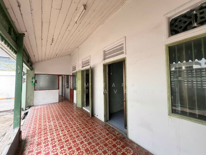 space for rent Sathorn Silom Bangrak, Bangkok, Silom, Bang Rak, Bangkok, , 478 sqm, Retail Space For Rent, by Sumitara Sampattavanija, 500474120 - DDproperty.com