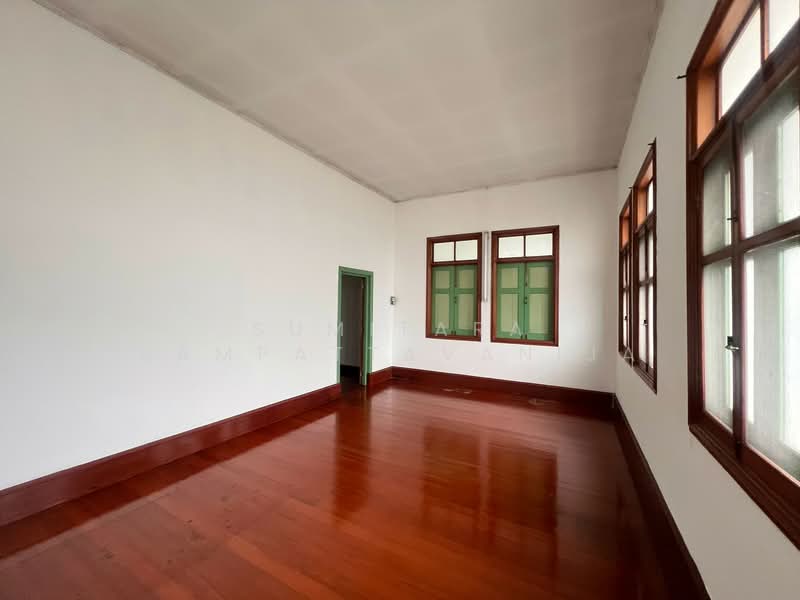 space for rent Sathorn Silom Bangrak, Bangkok, Silom, Bang Rak, Bangkok, , 478 sqm, Retail Space For Rent, by Sumitara Sampattavanija, 500474120 - DDproperty.com