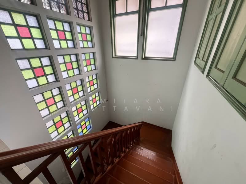 space for rent Sathorn Silom Bangrak, Bangkok, Silom, Bang Rak, Bangkok, , 478 sqm, Retail Space For Rent, by Sumitara Sampattavanija, 500474120 - DDproperty.com