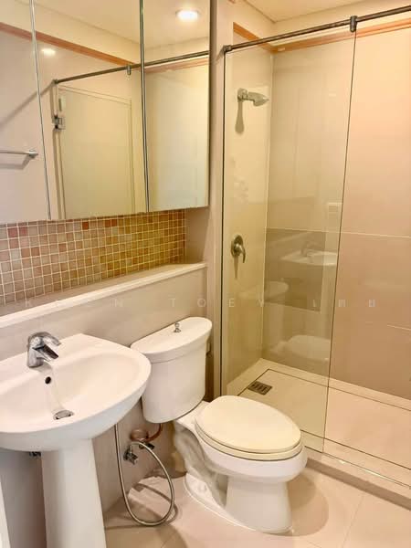 AGUSTON Sukhumvit 22, Bangkok, 140 Sukhumvit Road, Khlong Toei, Bangkok, 2 Bedrooms, 95 sqm, Condo For Rent, by Khun Toey เตย, 500474135 - DDproperty.com