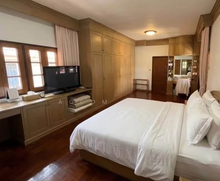 Baan Phakamas, Bangkok, Soi Moobaan Phakamas, Suan Luang, Bangkok, 4 Bedrooms, 350 sqm, Single Detached House For Sale, by Accom Asia, 500474146 - DDproperty.com