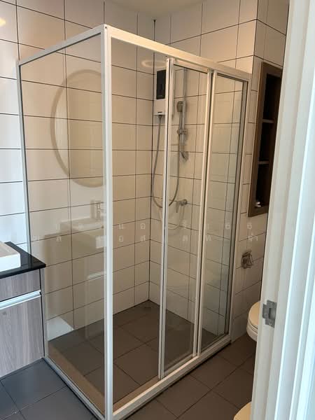 Chapter One ECO Ratchada-Huaikwang, Bangkok, Pracha Uthit Road, Huai Khwang, Bangkok, 1 Bedroom, 35 sqm, Condo For Sale, by AREA66 Real Estate Co.,Ltd, 500474150 - DDproperty.com