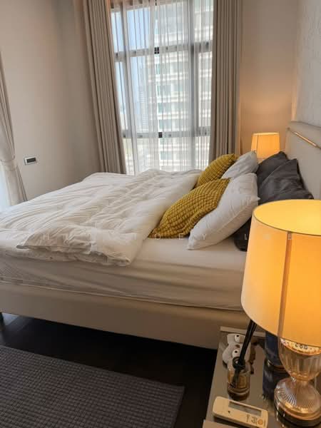 The XXXIX By Sansiri, Bangkok, 300 Soi Sukhumvit 39, Khlong Tan Nua, Watthana, Bangkok, 1 Bedroom, 55 sqm, Condo For Rent, by Khun Toey เตย, 500474162 - DDproperty.com