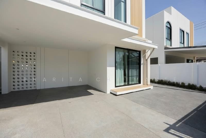 Modern Style Home, Chiang Mai, San Phak Wan, Hang Dong, Chiang Mai, 3 Bedrooms, 140 sqm, Single Detached House For Sale, by Pharita Chaimanee, 500474191 - DDproperty.com