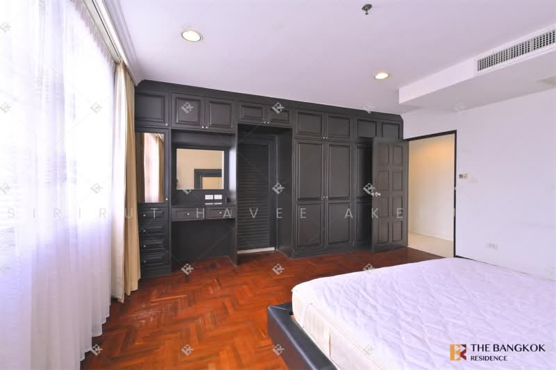 Lake Green, Bangkok, 199 Sukhumvit Soi 8, Khlong Toei, Khlong Toei, Bangkok, 2 Bedrooms, 91 sqm, Condo For Sale, by Sirirut Havee Akehurst, 500474195 - DDproperty.com