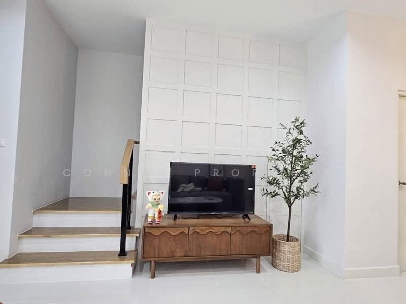 Baan Klang Muang Rama 9-Krungthep Kreetha, Bangkok, Soi Kanchanaphisek 23, Saphan Sung, Bangkok, 3 Bedrooms, 152 sqm, Townhouse For Rent, by Connex Property, 500474208 - DDproperty.com