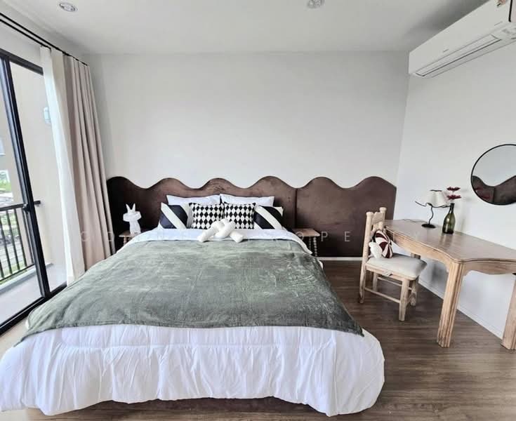 Baan Klang Muang Rama 9-Krungthep Kreetha, Bangkok, Soi Kanchanaphisek 23, Saphan Sung, Bangkok, 3 Bedrooms, 152 sqm, Townhouse For Rent, by Connex Property, 500474208 - DDproperty.com