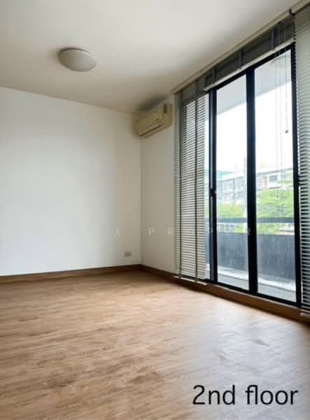 Areeya Mandarina Sukhumvit 77, Bangkok, Sukhumvit 77 Road (On Nut), Suan Luang, Bangkok, 5 Bedrooms, 225 sqm, Townhouse For Rent, by Connex Property, 500474211 - DDproperty.com